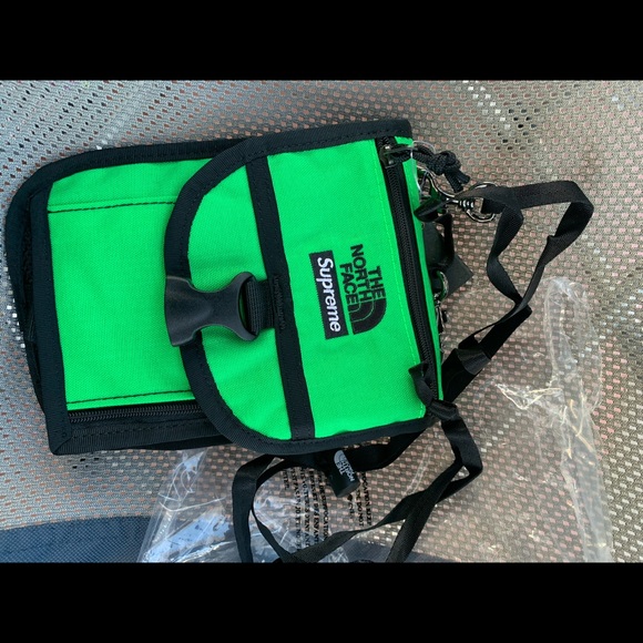 Supreme Pouch - Picture 3 of 6